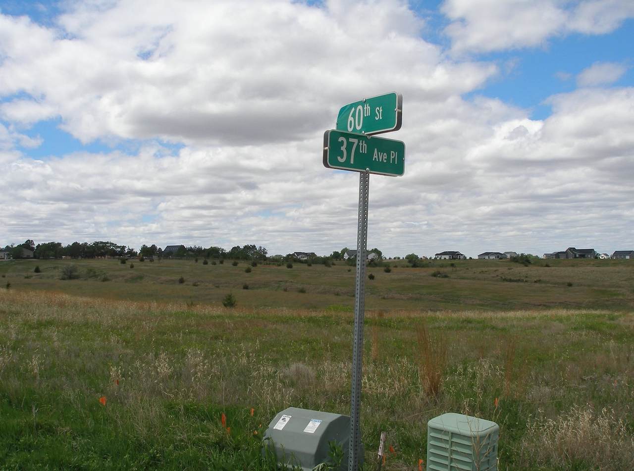 TBD 37th Avenue Place - Photo 1