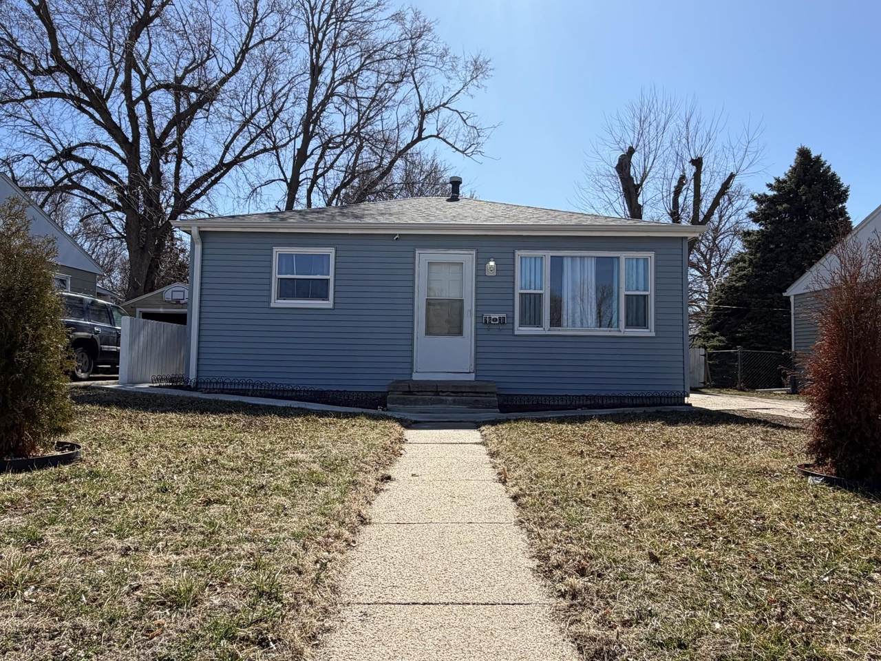 2601 7th Street - Photo 1