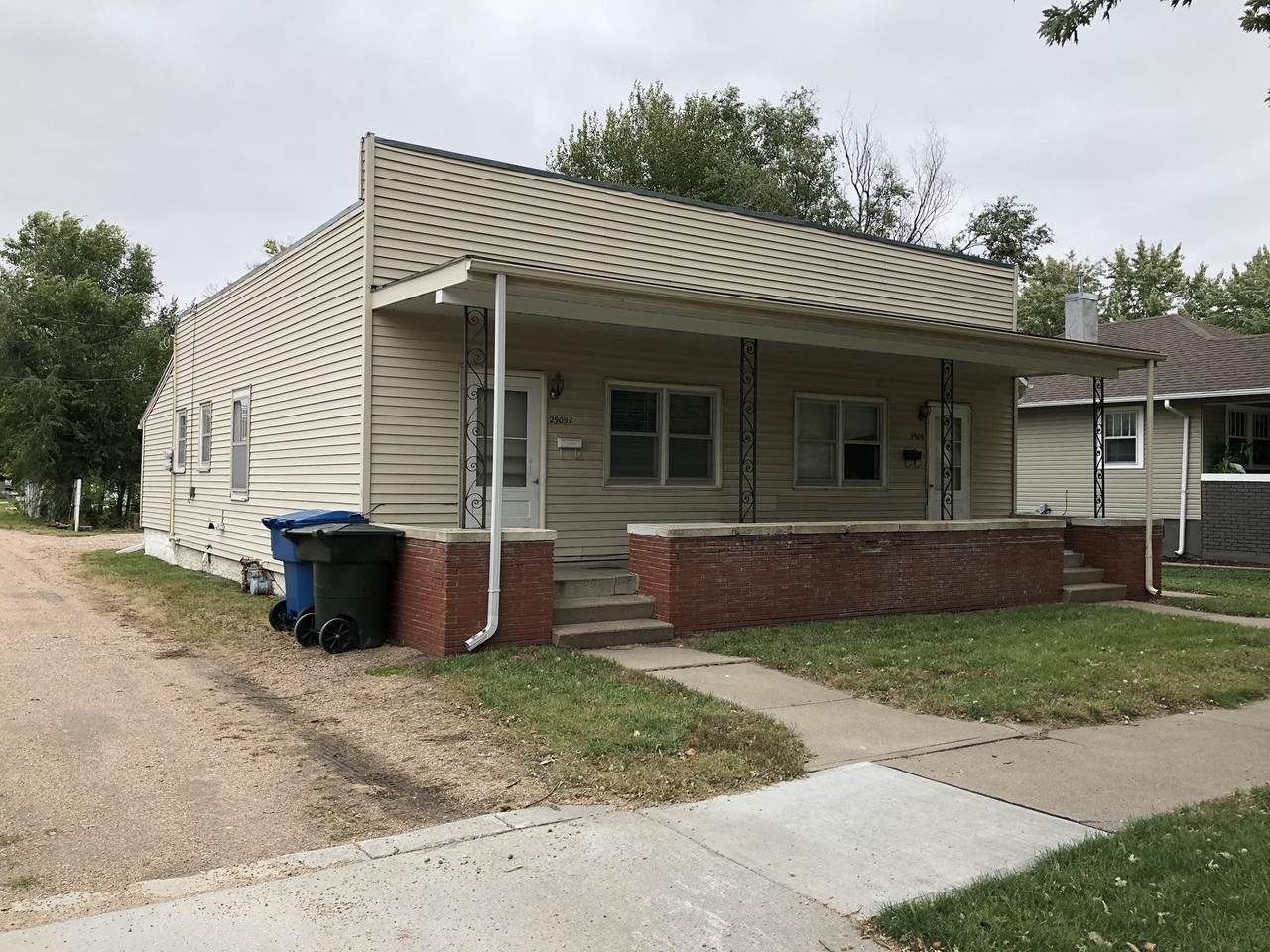 2909 Central Avenue - Photo 1