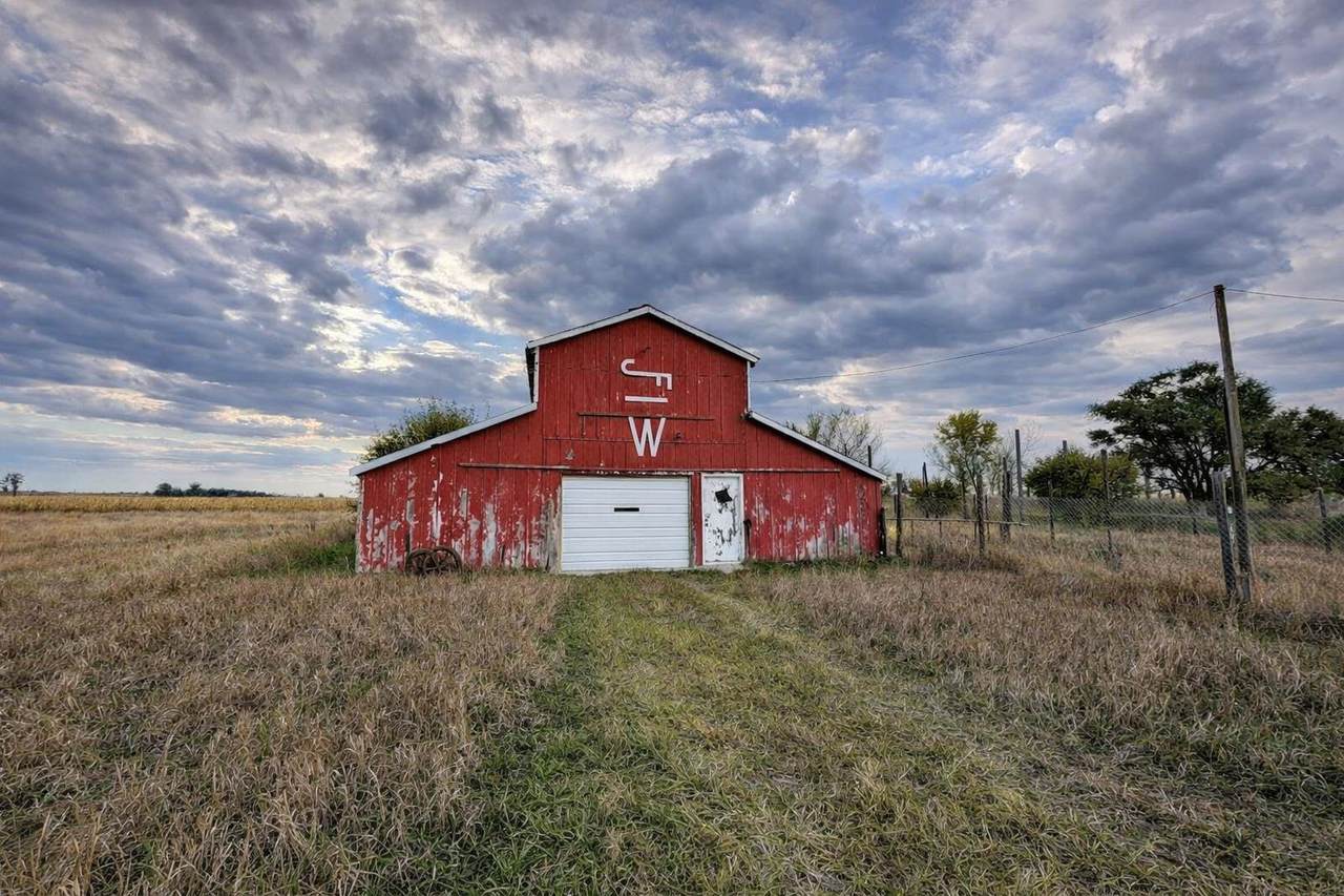 76204 418 Road - Photo 1