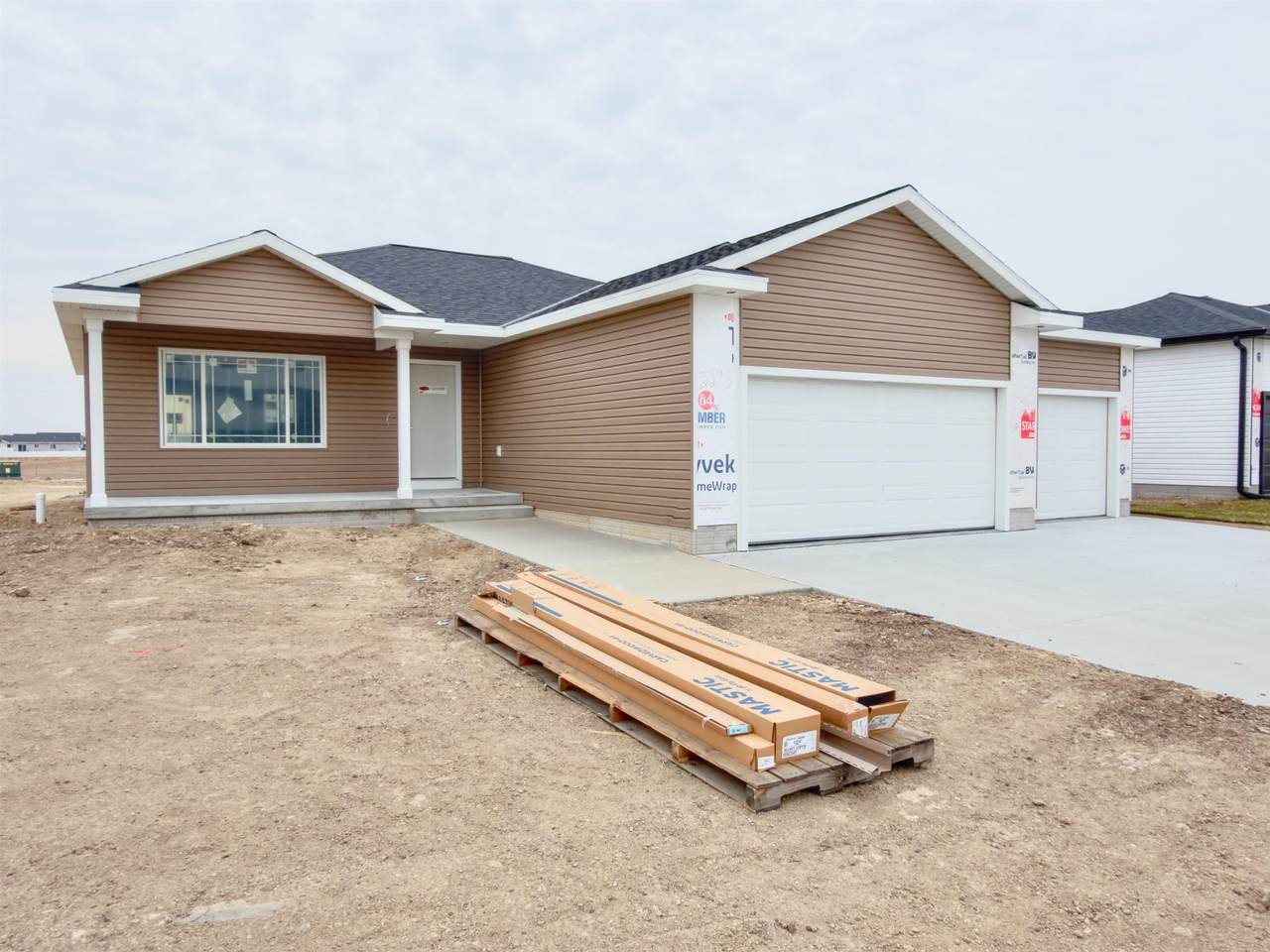 2213 41st Street - Photo 1