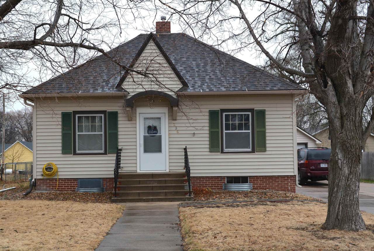 236 Park - Photo 1