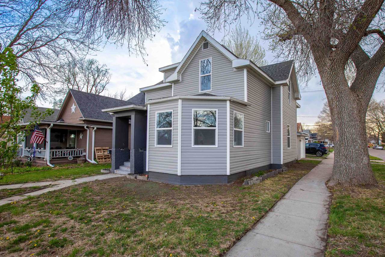 419 Bellevue Avenue - Photo 1