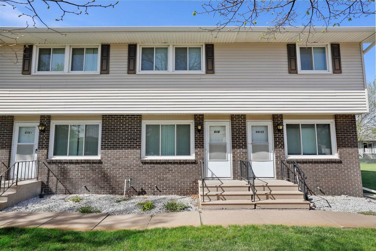618 Thomas Drive - Photo 1