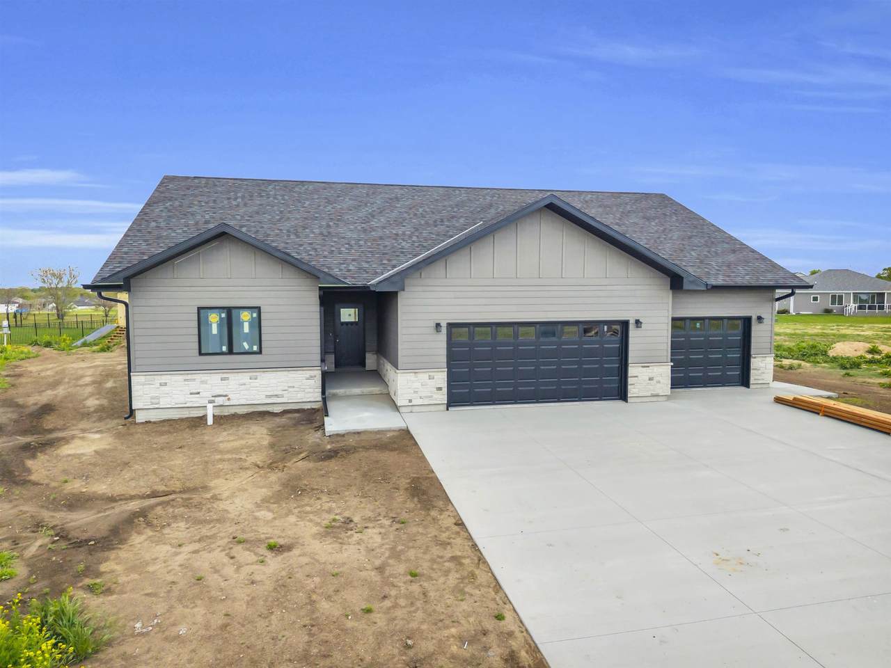 5207 18th Avenue Place - Photo 1