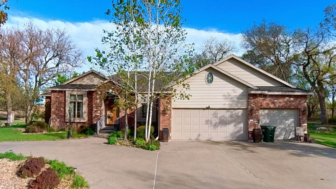 104 Bennett Drive - Photo 1