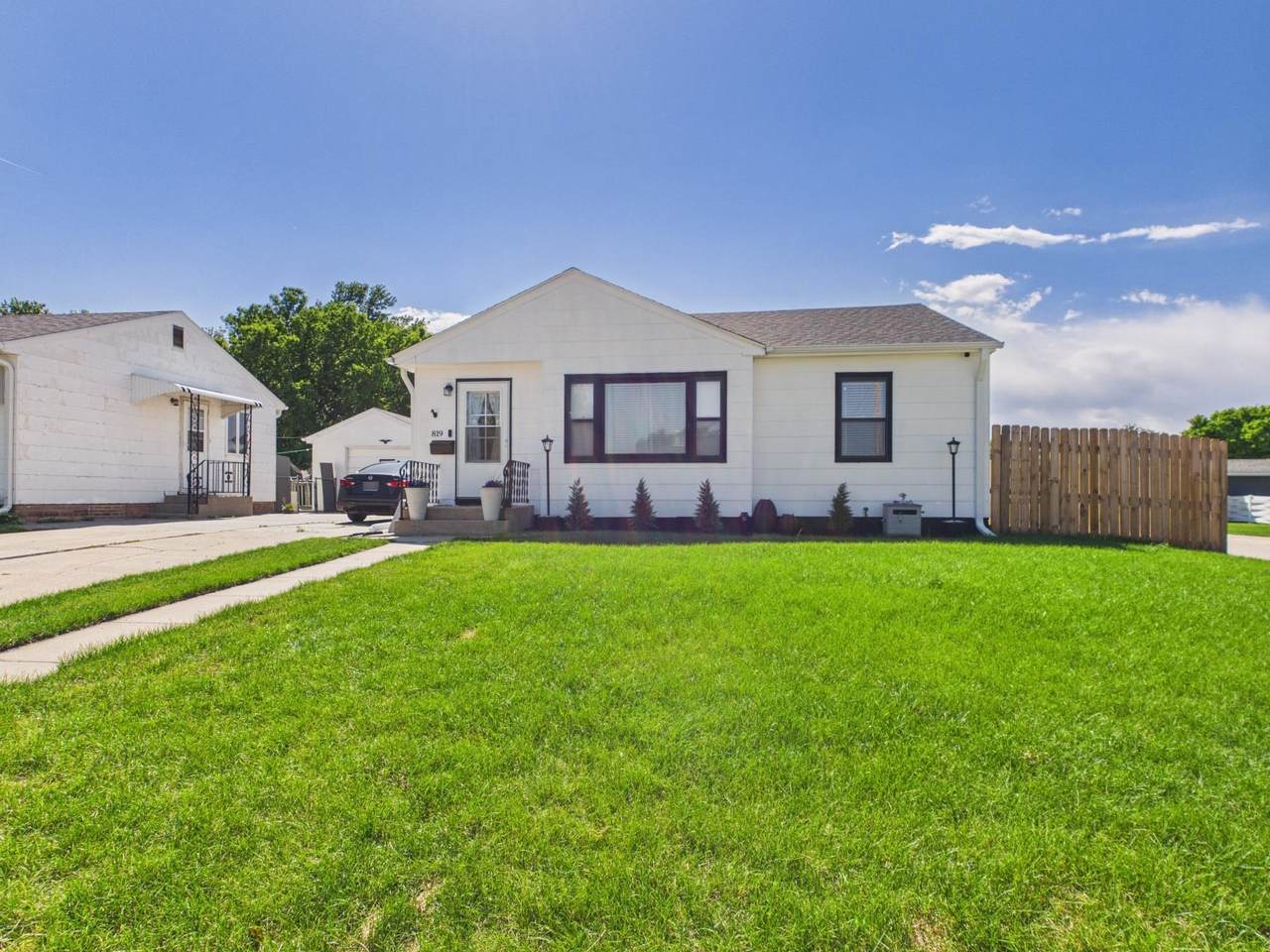 819 Mcmillan Street - Photo 1