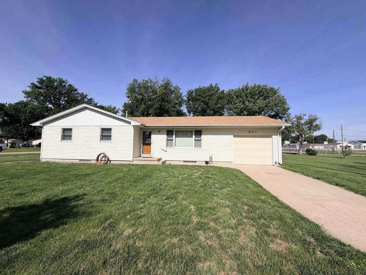 801 Adams Avenue - Photo 1
