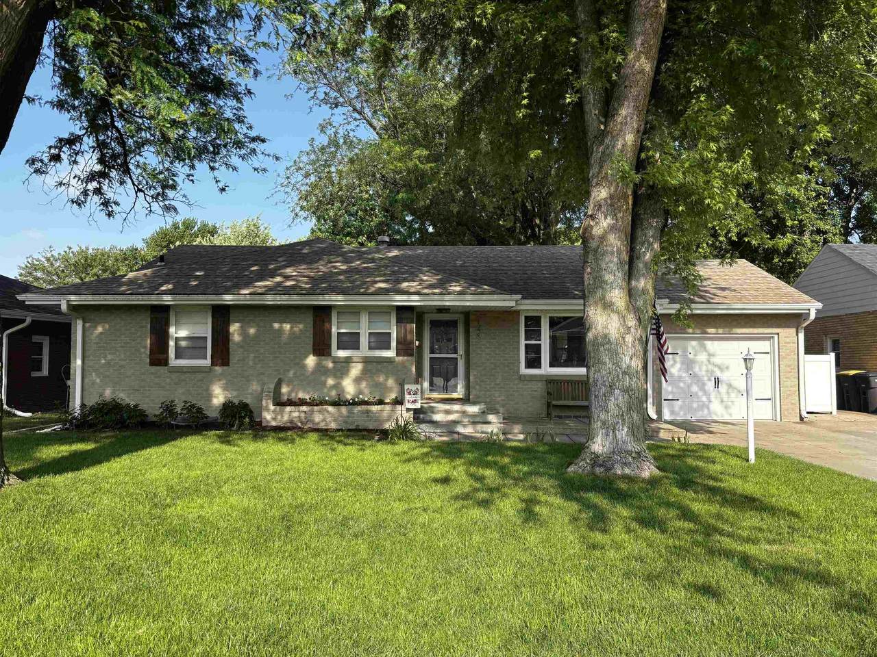 1229 Turner Avenue - Photo 1