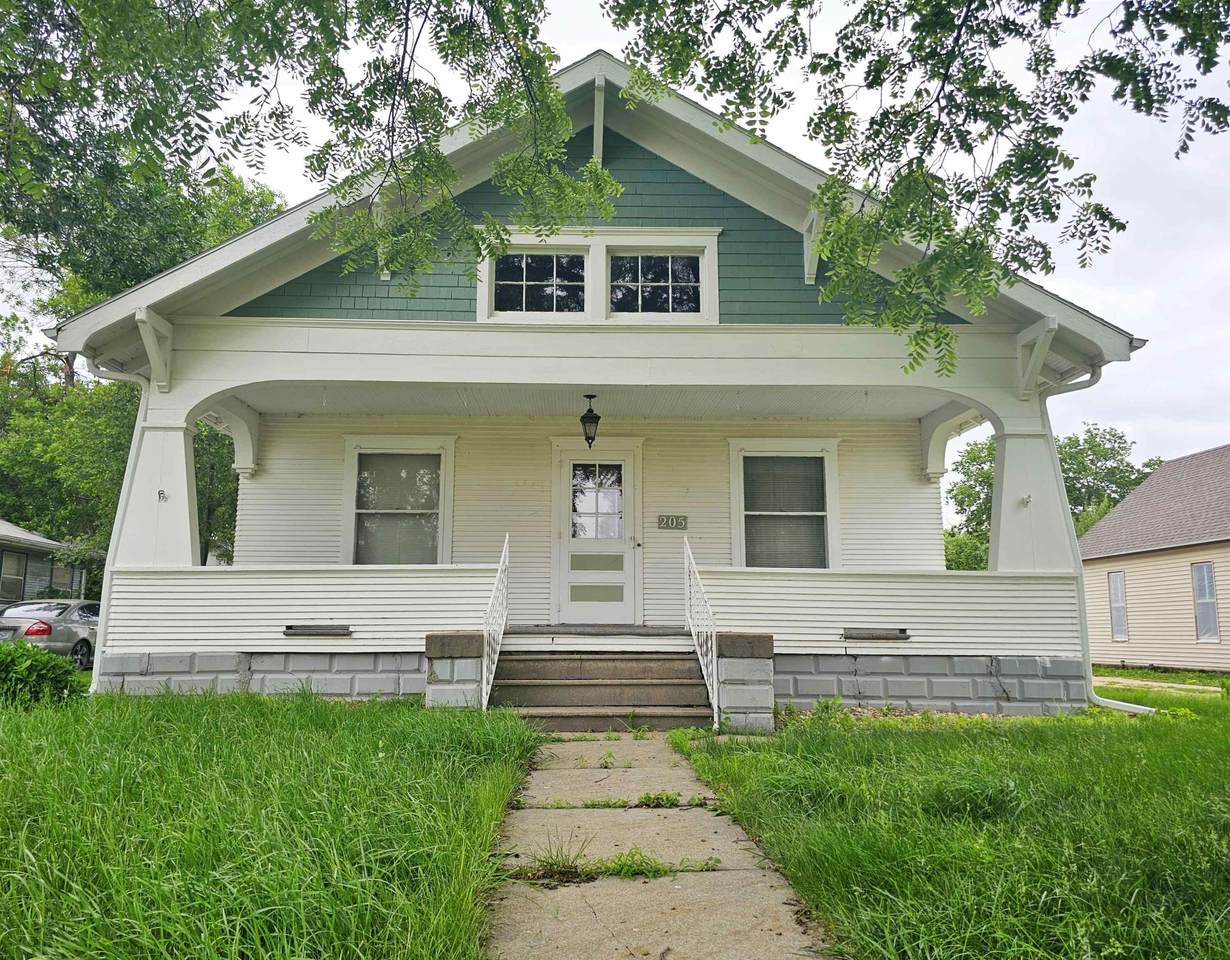 205 Webster Street - Photo 1