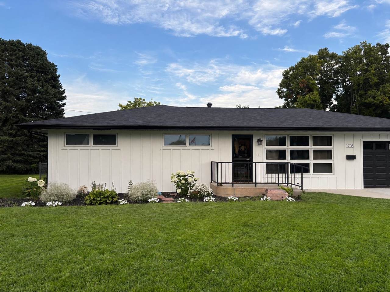 1708 Kiowa Lane - Photo 1