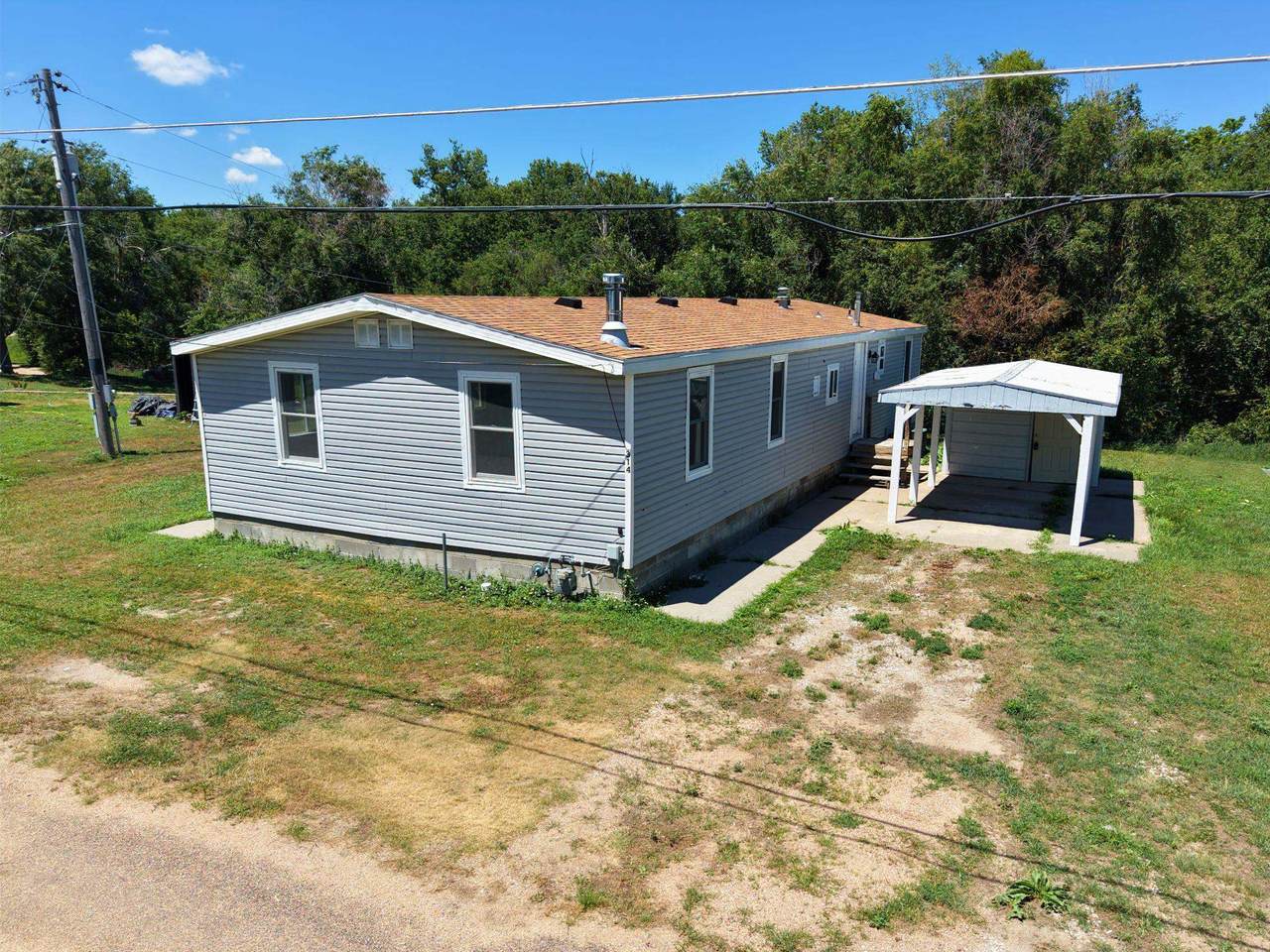 314 Maple Lane - Photo 1