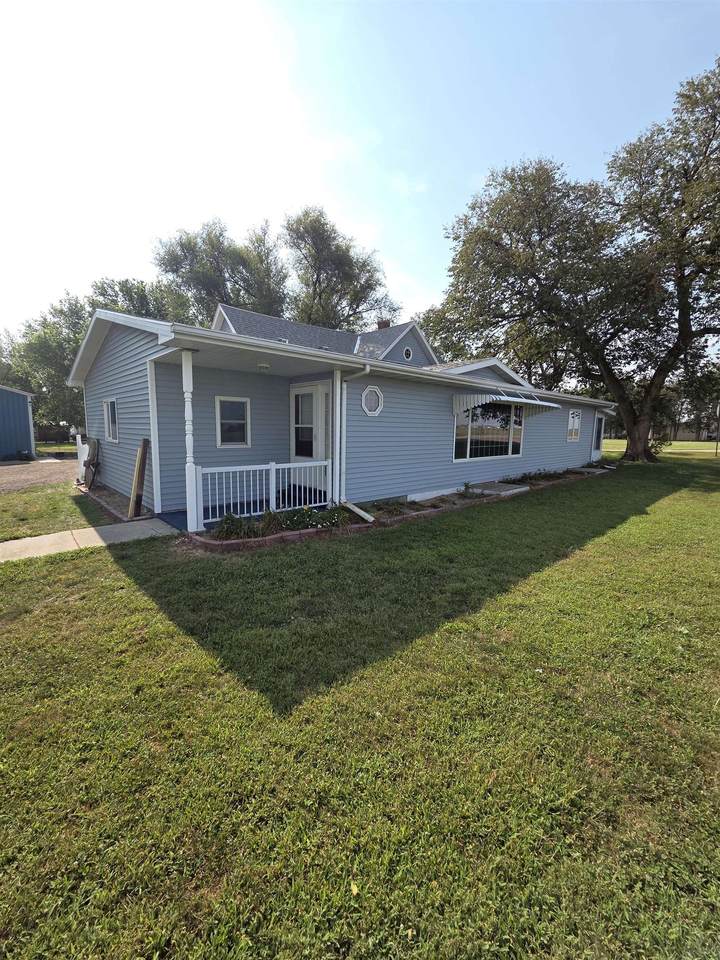 715 Oliver Street - Photo 1