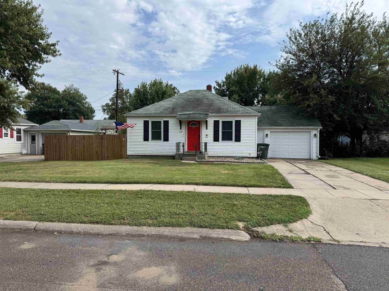 522 12th Street - Photo 1