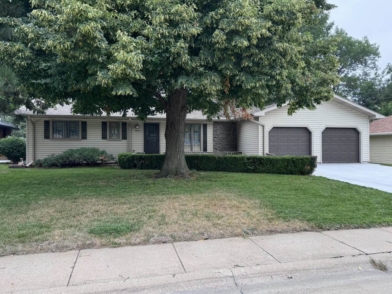 4214 1st Avenue - Photo 1