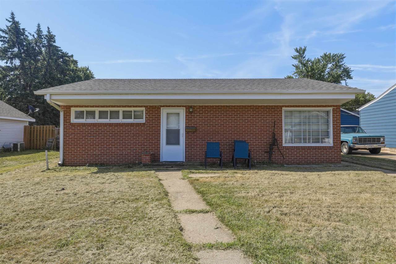 1519 Boyce Street - Photo 1