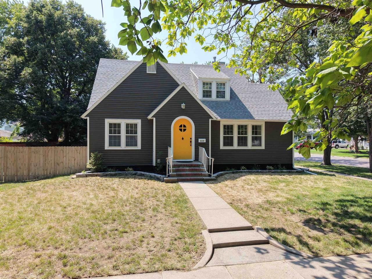 2220 7th Avenue - Photo 1