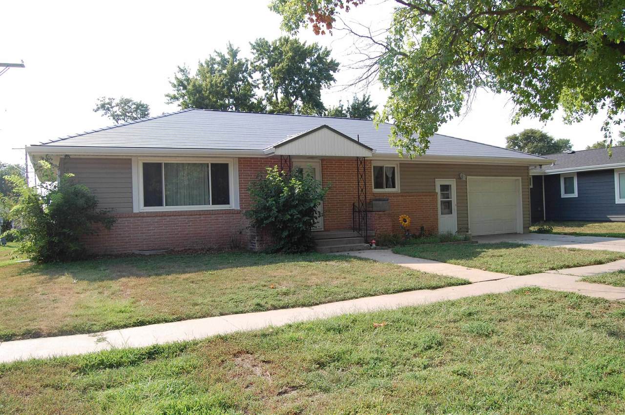1208 Marshall Street - Photo 1