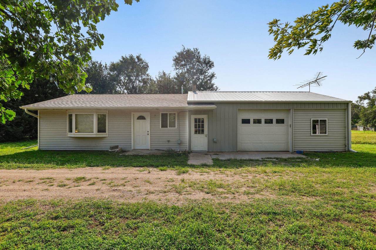 2170 Pauline Boulevard - Photo 1