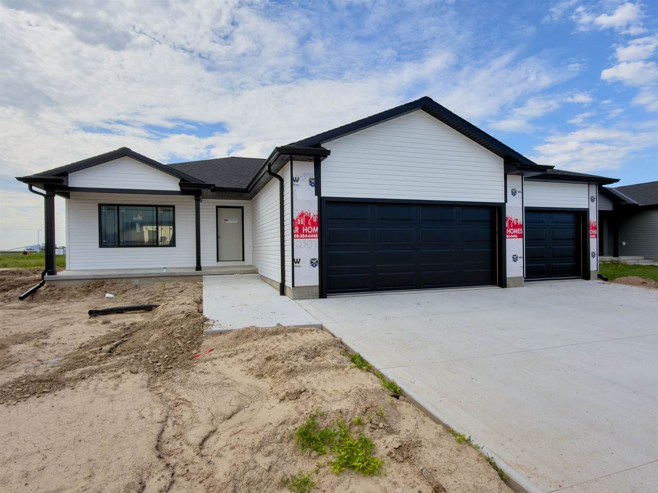 2307 41st Street - Photo 1