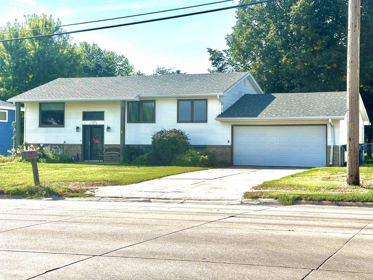 1414 39th Street - Photo 1