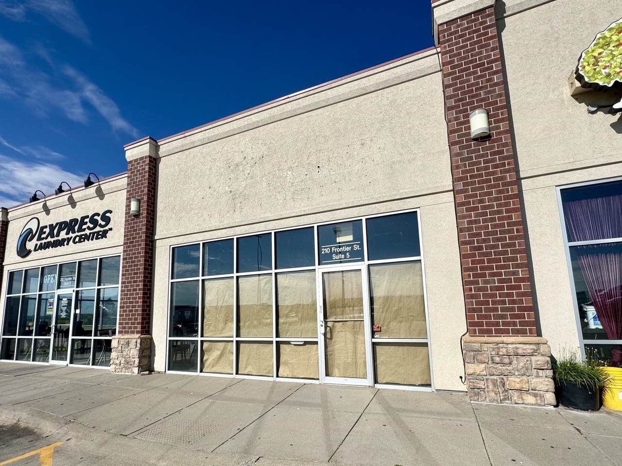 210 Frontier Street - Photo 1