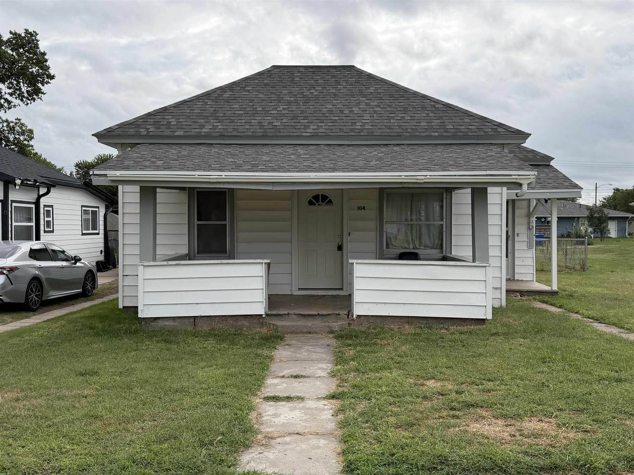 104 Burr Street - Photo 1