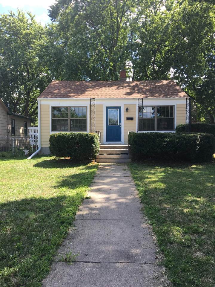 318 Thurber Street - Photo 1