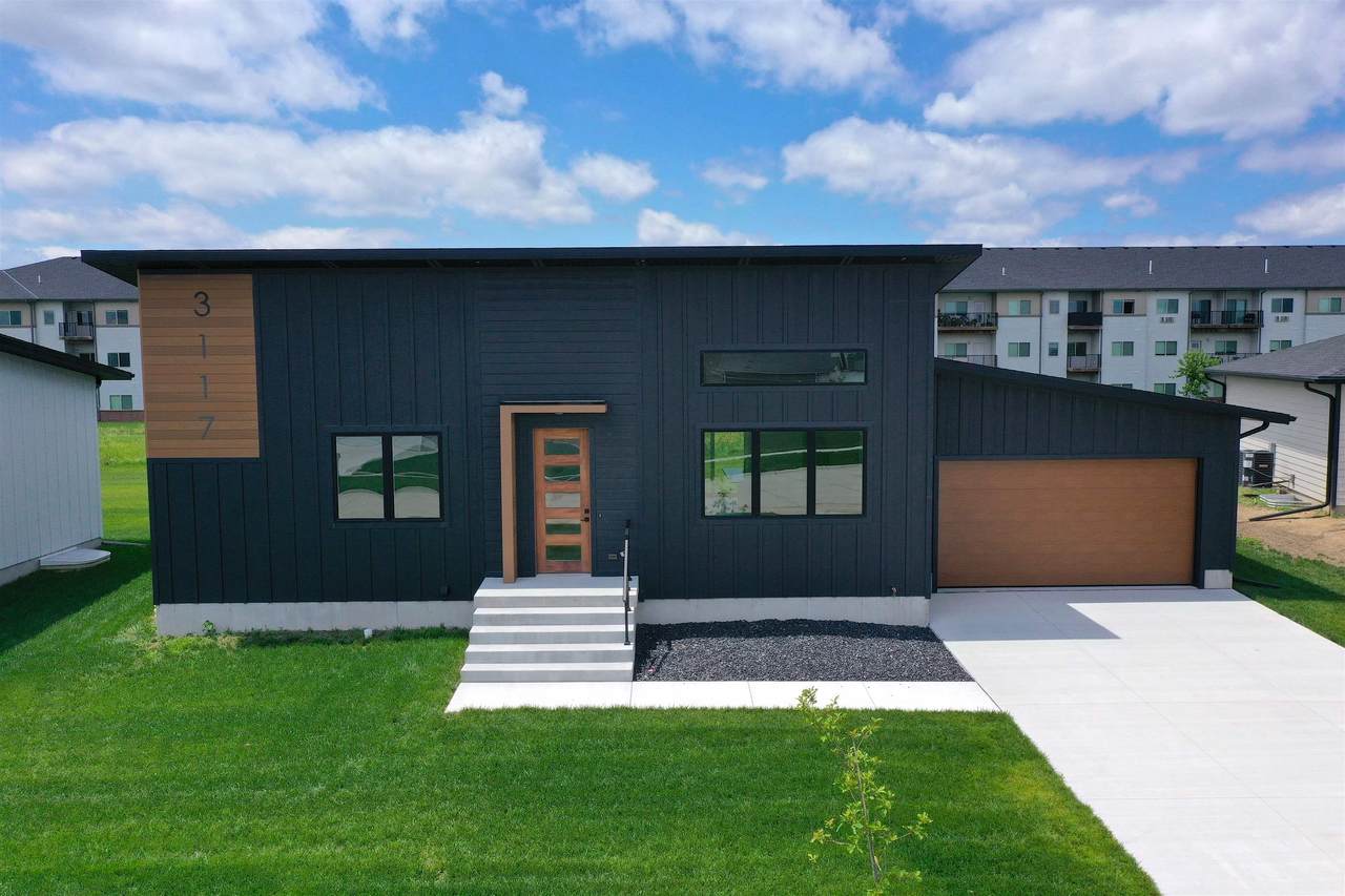 3117 Frahm Lane - Photo 1