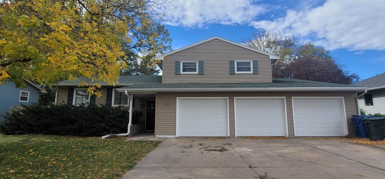 3806 11th Avenue - Photo 1