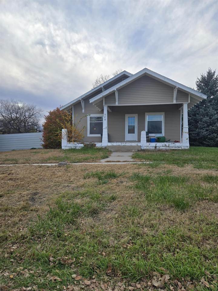 524 Dawson Street - Photo 1