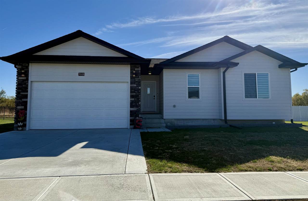 3008 Laux Drive - Photo 1