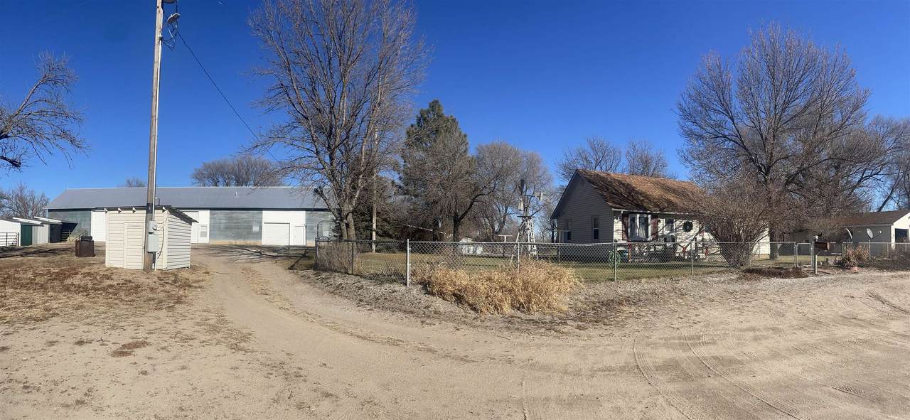 41995 759 Road - Photo 1