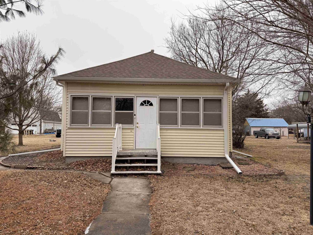 414 Padua Avenue - Photo 1