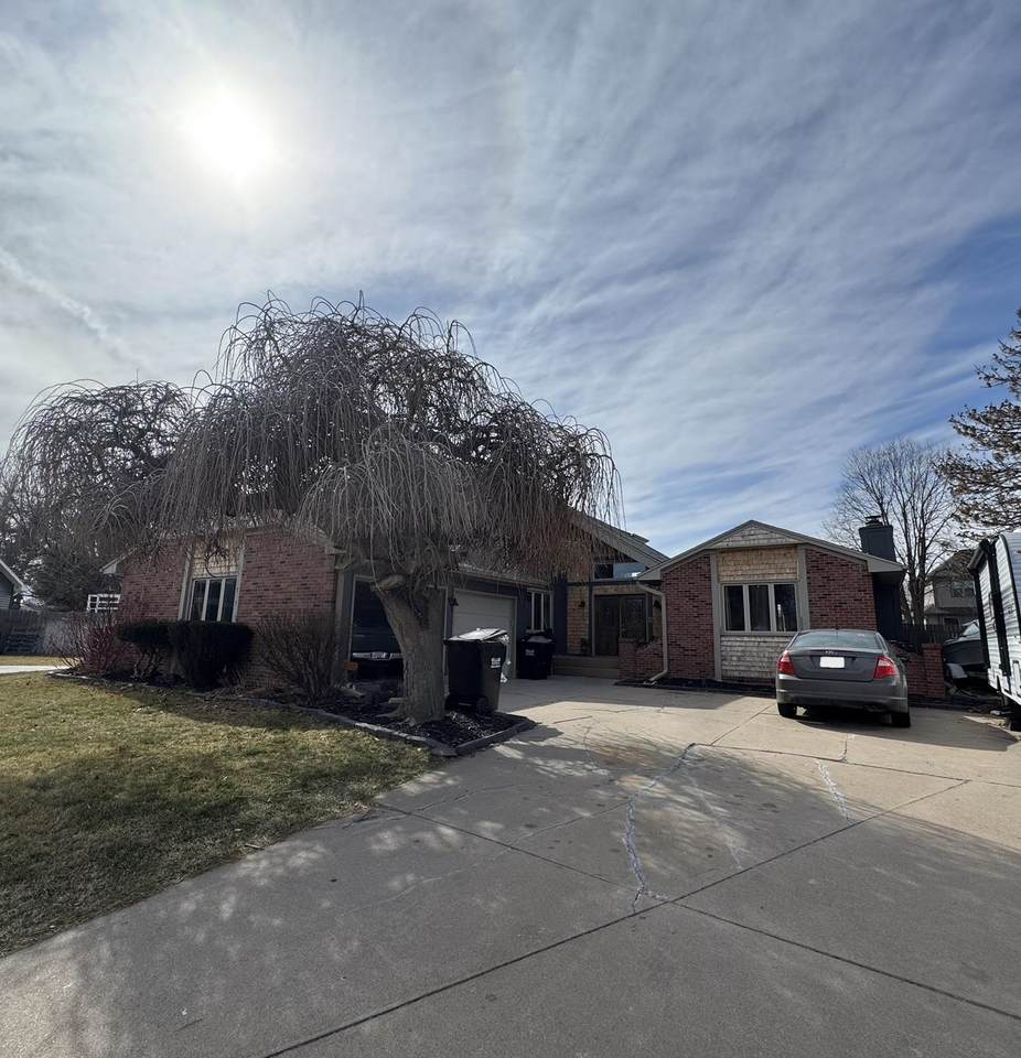 707 Shoreside Cove - Photo 1