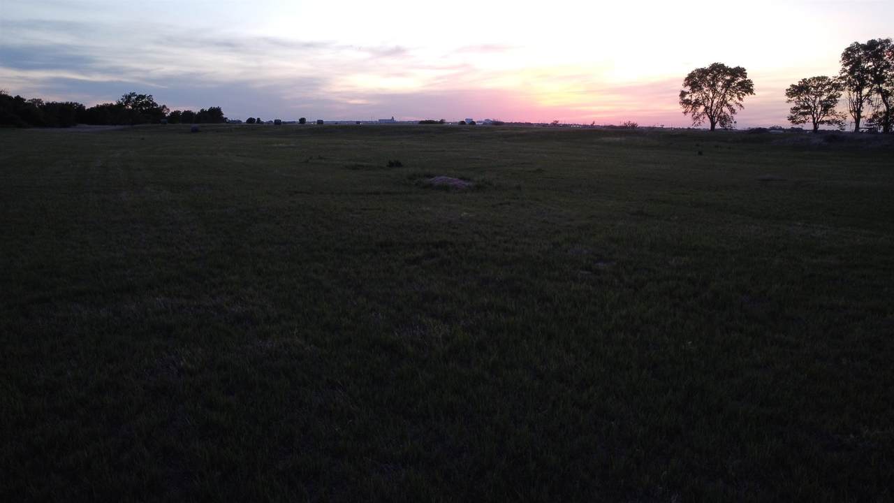 https://bt-photos.global.ssl.fastly.net/midne/1280_boomver_2_20260407-2.jpg