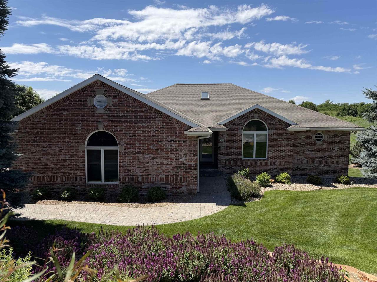 27 Golfside Drive - Photo 1