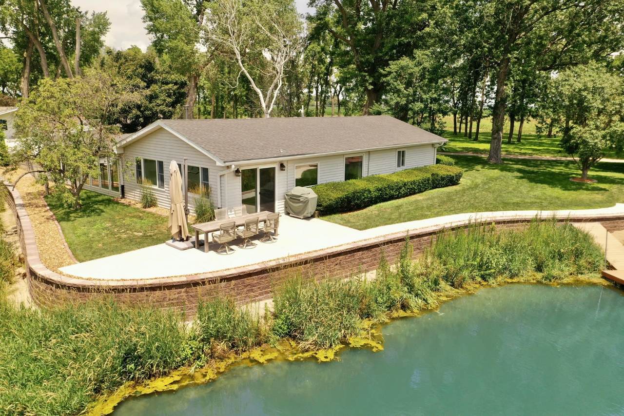 14 El Charman Lake - Photo 1