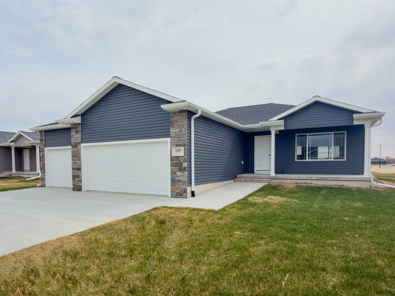 2103 41st Street - Photo 1