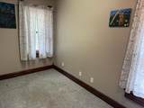 415 Saunders Avenue - Photo 20