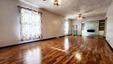 1910 C Avenue - Photo 3