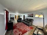 807 9th Street - Photo 3