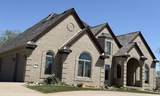 1543 Highland Drive - Photo 2