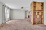 302 Maple Street - Photo 4