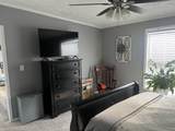 807 Rhode Island - Photo 17