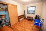911 Hastings Avenue - Photo 21