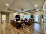 1105 50th Street - Photo 2