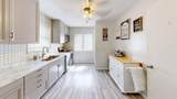 915 18th Street - Photo 3