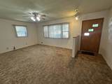 2827 E Avenue - Photo 2