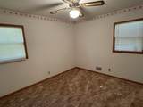 2827 E Avenue - Photo 4